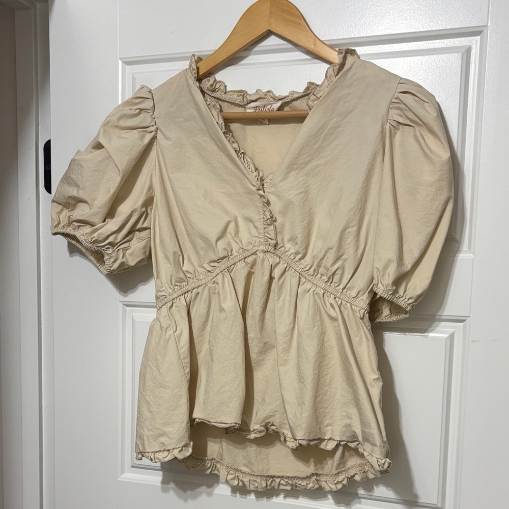 Listicle Beige Puff Sleeve Blouse